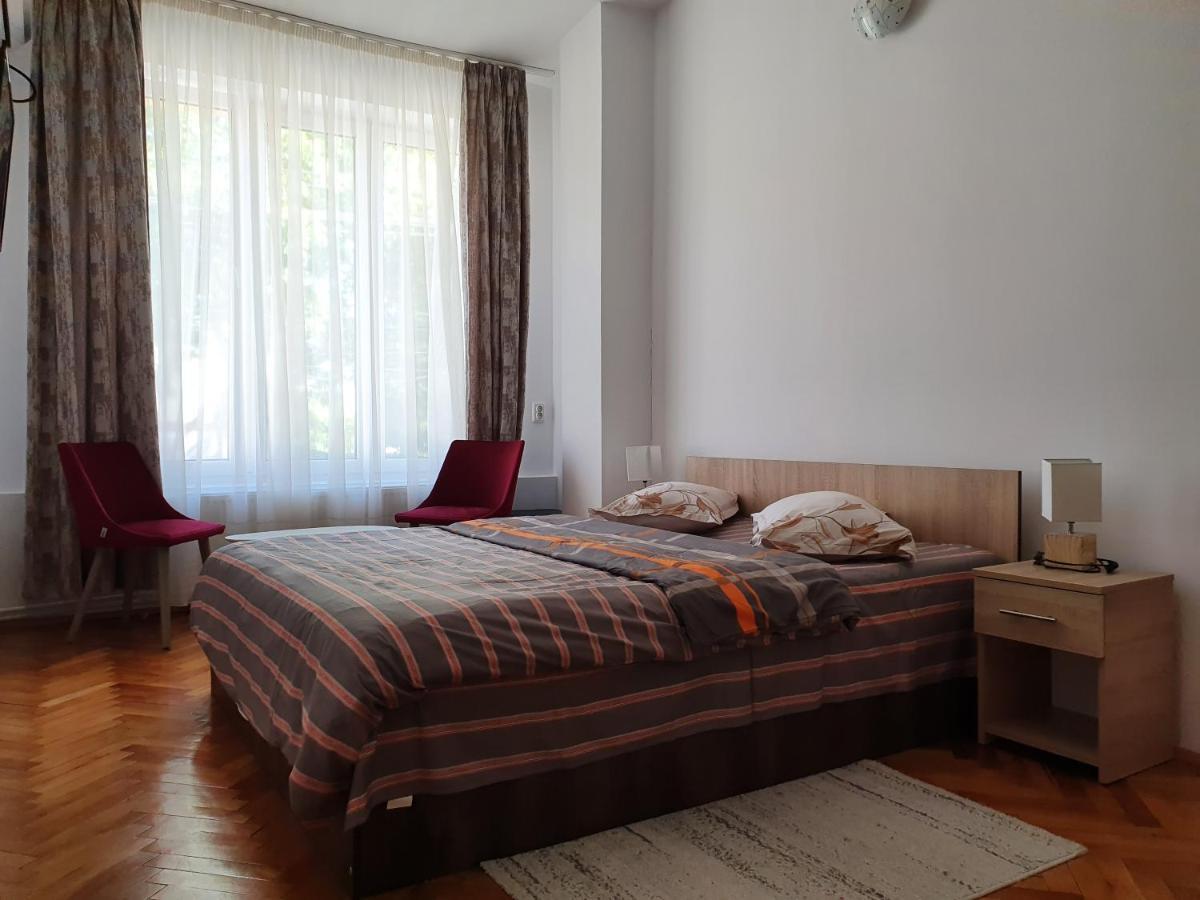 Studio Apartments Alba Iulia Zewnętrze zdjęcie